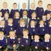 The Dykesmains Primary 1 class back in 2004