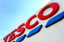 Supermarket chain Tesco has announced plans to increase minimum spending for online delivery starting next week.