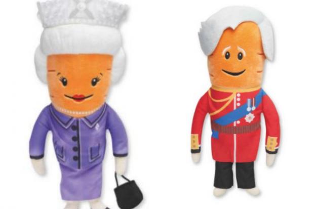 Ardrossan and Saltcoats Herald: Kevin the Carrot toys: (right) the Queen and (left) Prince Charles (Aldi/Canva)