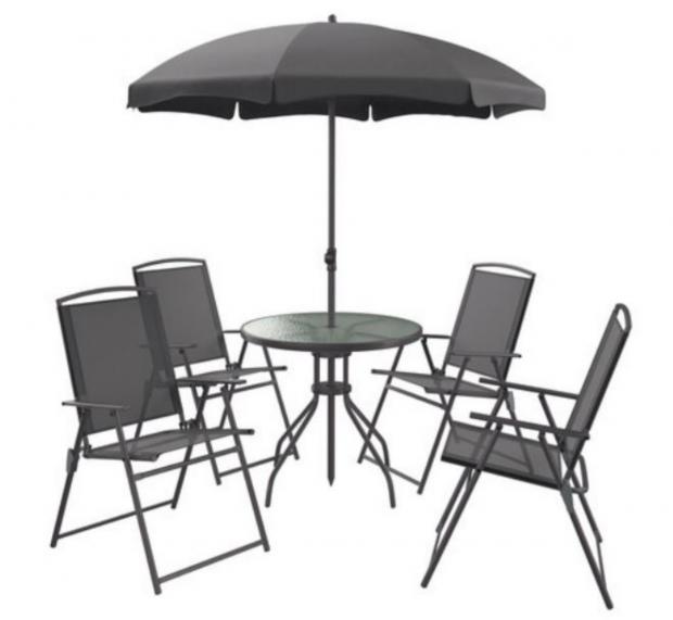 Ardrossan and Saltcoats Herald: Livarno Home Patio Set with Parasol (Lidl)