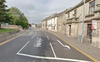 Part of Howgate in Kilwinning will close over remembrance weekend.